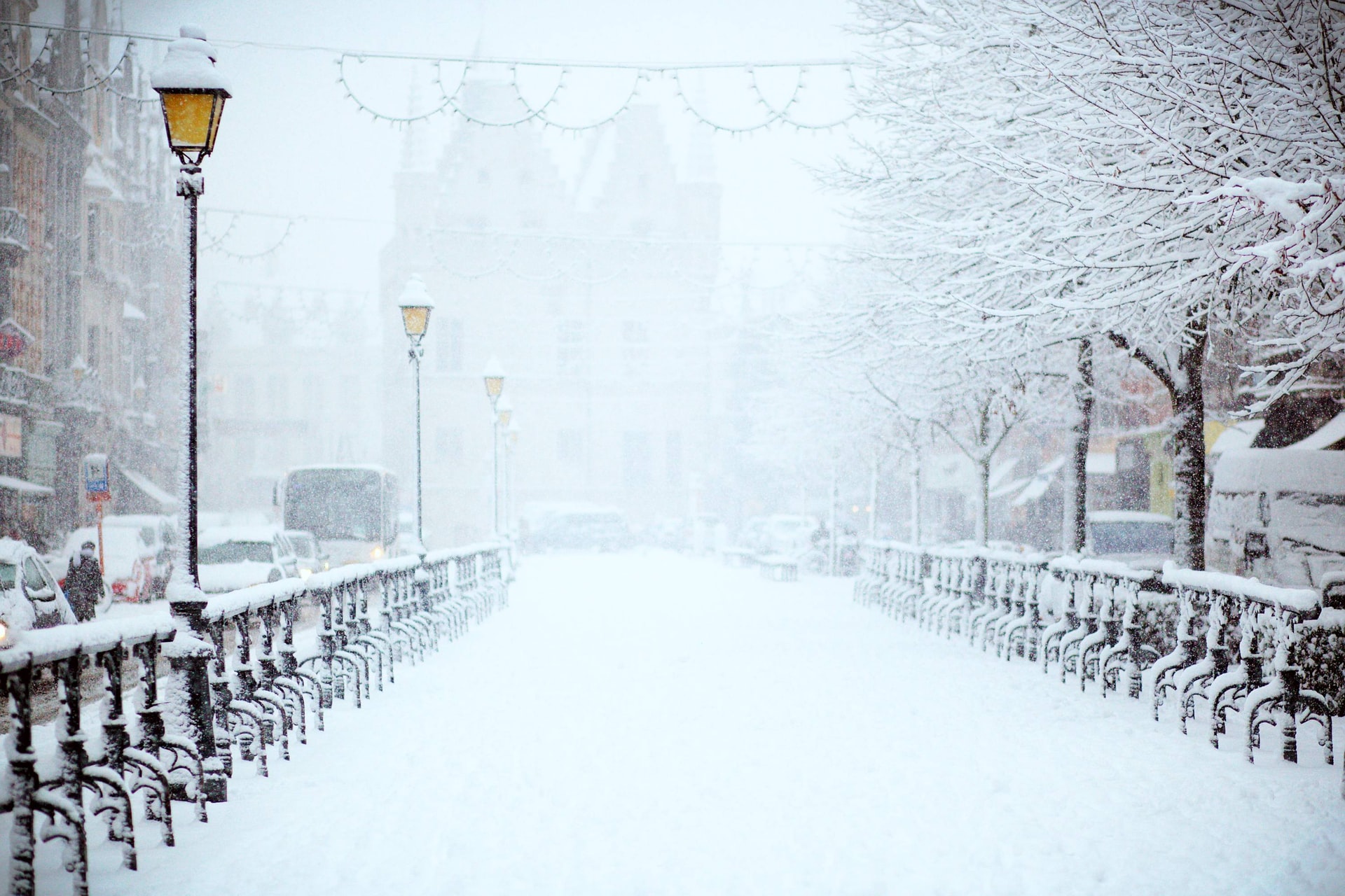 雪はどうして降るのか?|その仕組みを徹底解説 | 人生は雨のち晴れ。